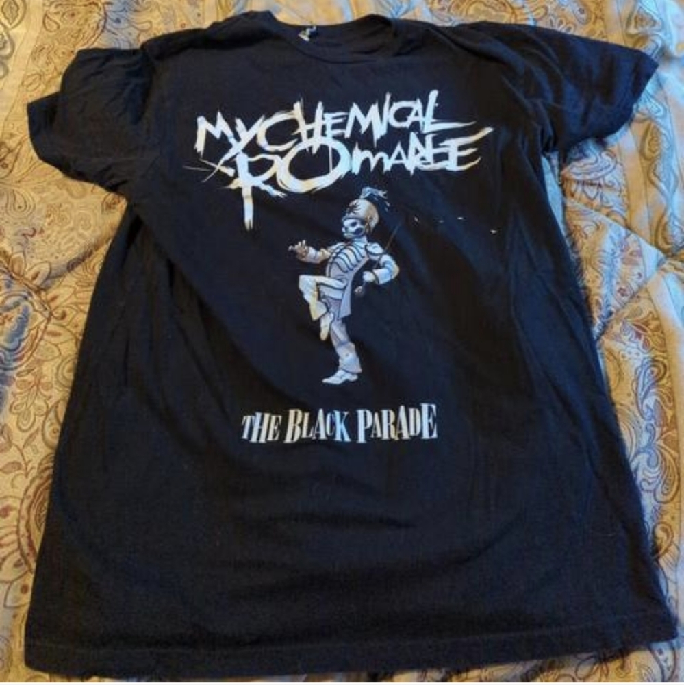 Vintage Y2K My chemical romance the black parade band tee medium